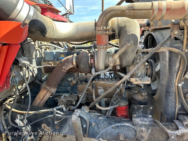 image for item OI9224 1985 Mack R686ST dump truck