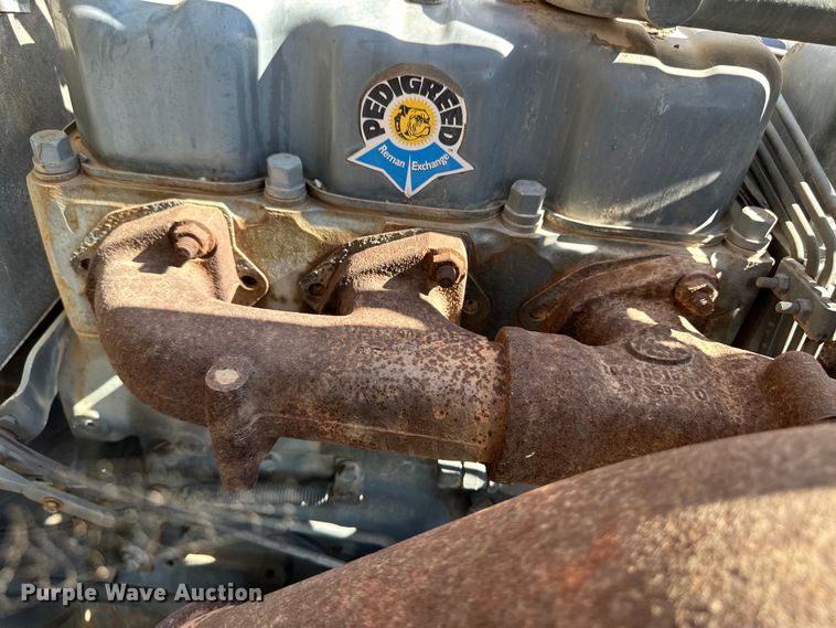 image for item OI9224 1985 Mack R686ST dump truck