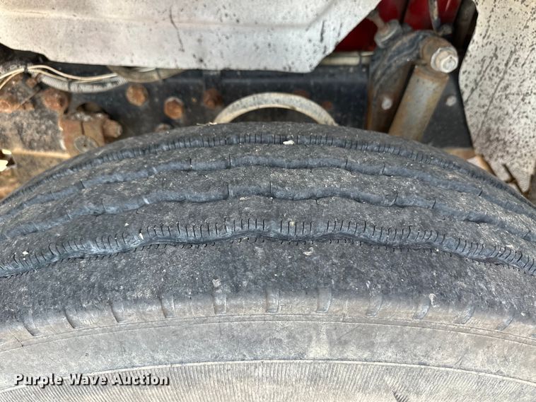 image for item OI9224 1985 Mack R686ST dump truck