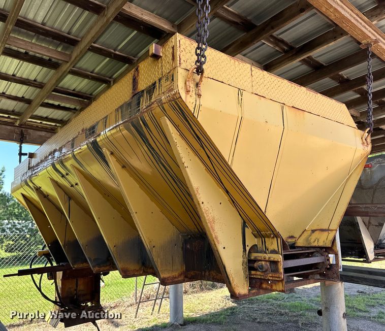 image for item OI9239 Highway Equipment Company F-2020-14 spreader