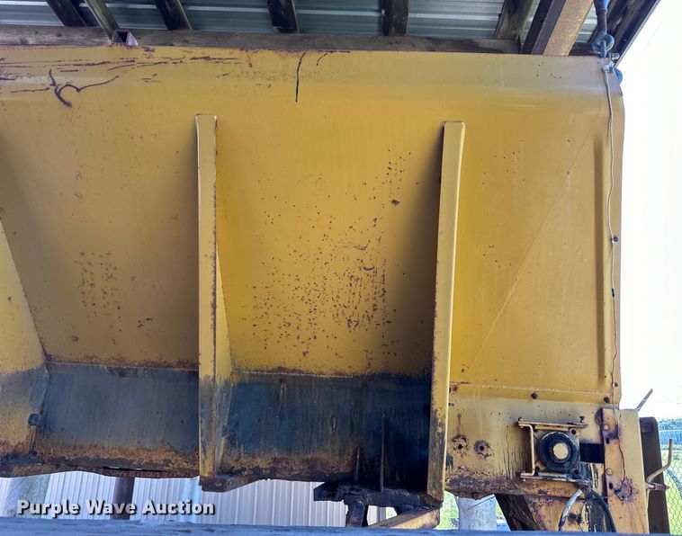 image for item OI9240 Highway Equipment Company F-2020-XT-14 spreader