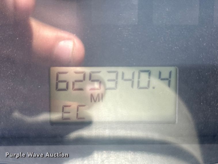 image for item OI9243 2003 Sterling A-Line dump truck