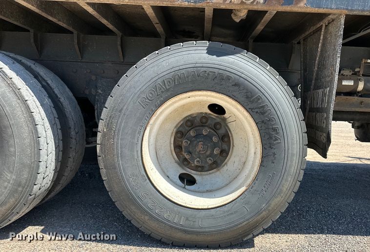 image for item OI9243 2003 Sterling A-Line dump truck