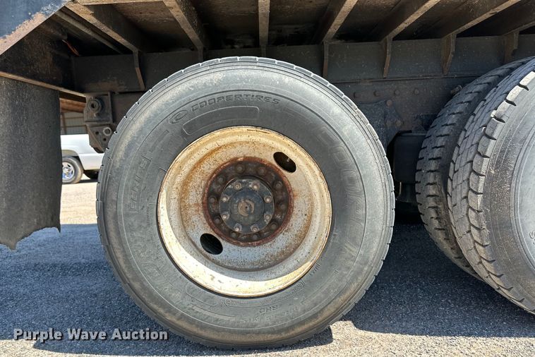 image for item OI9243 2003 Sterling A-Line dump truck