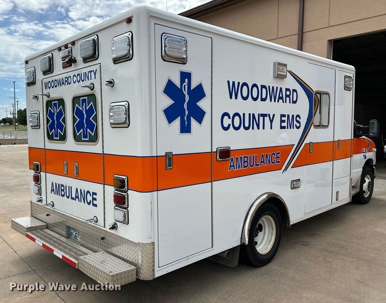 image for item OL9593 2017 Ford E450 ambulance