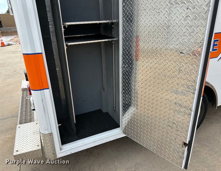 image for item OL9593 2017 Ford E450 ambulance