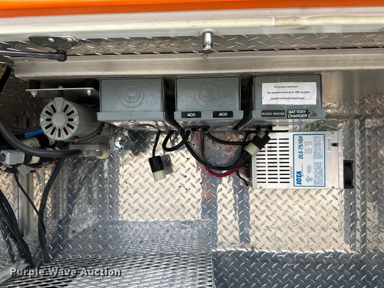 image for item OL9593 2017 Ford E450 ambulance