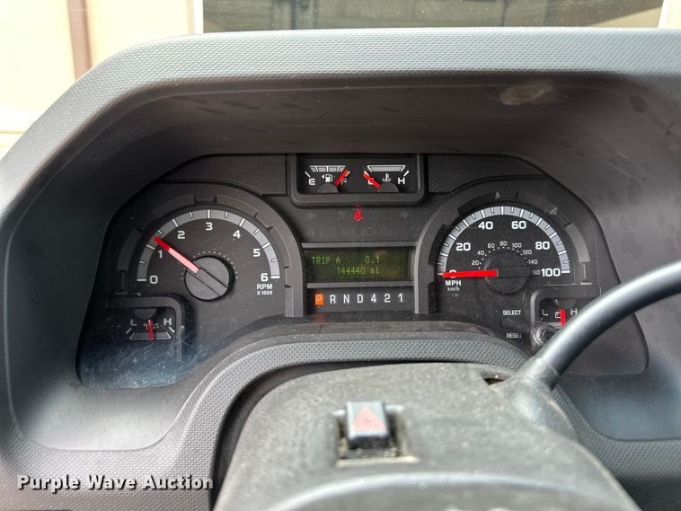 image for item OL9593 2017 Ford E450 ambulance