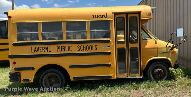 image for item OL9598 1989 GMC Vandura G3500 school bus