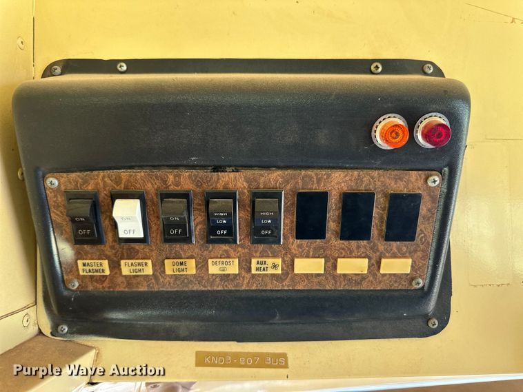 image for item OL9598 1989 GMC Vandura G3500 school bus