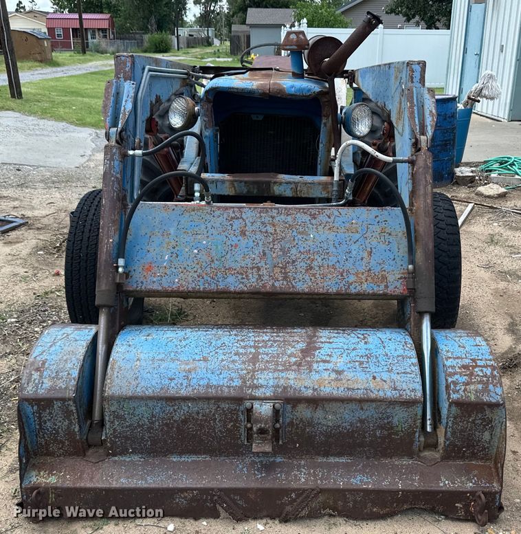 image for item OL9600 Ford 3000 tractor