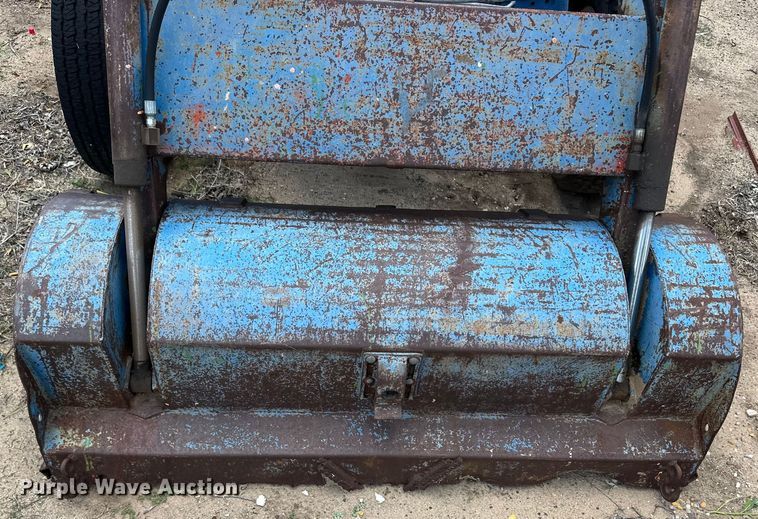 image for item OL9600 Ford 3000 tractor