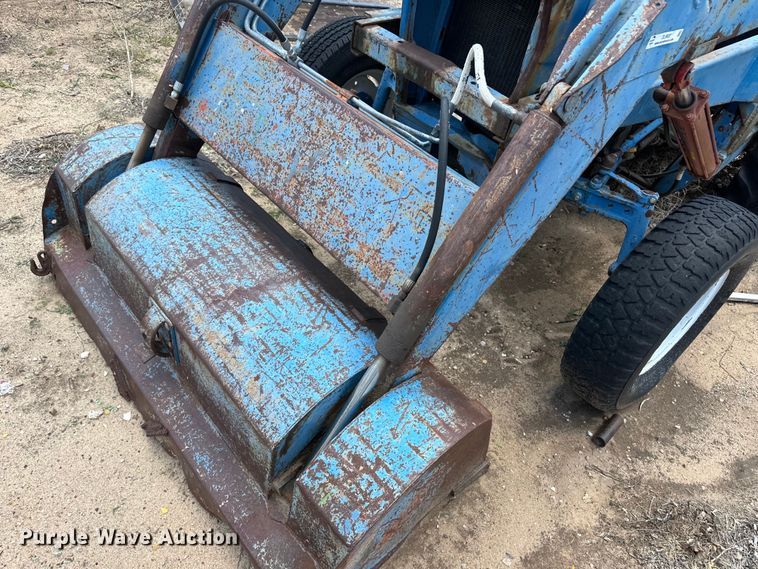 image for item OL9600 Ford 3000 tractor