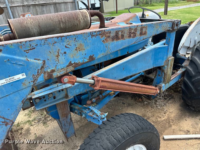 image for item OL9600 Ford 3000 tractor