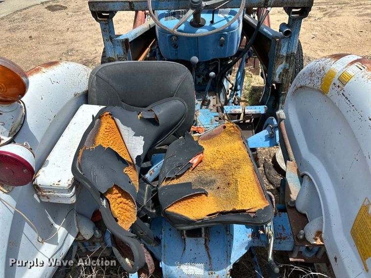 image for item OL9600 Ford 3000 tractor