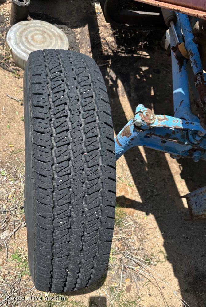 image for item OL9600 Ford 3000 tractor