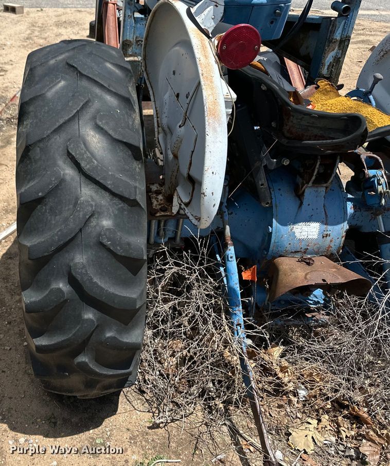 image for item OL9600 Ford 3000 tractor