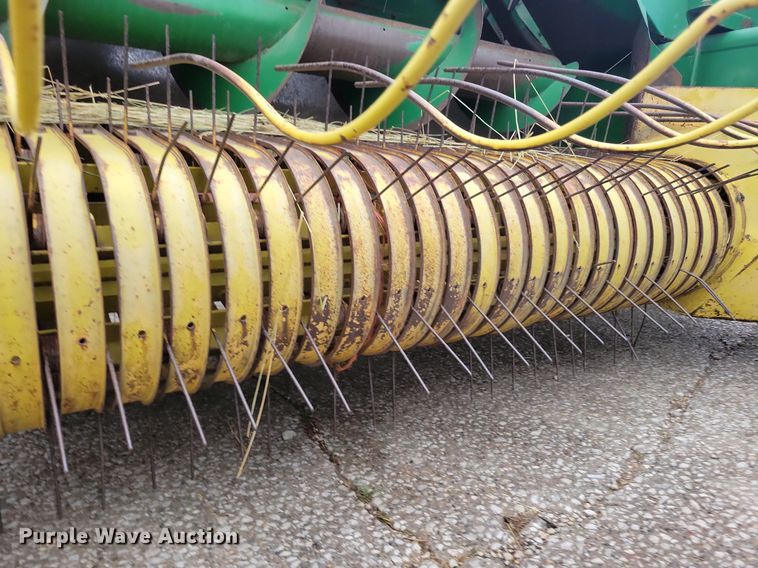 image for item DG0650 John Deere 348 small square baler