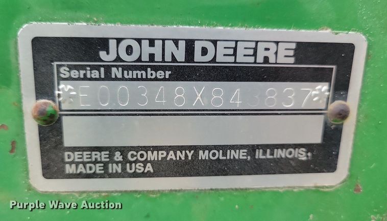 image for item DG0650 John Deere 348 small square baler