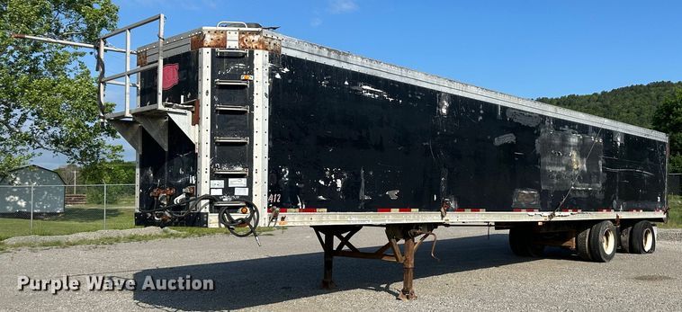 image for item DI0418 1993 Wilkins walking floor trailer