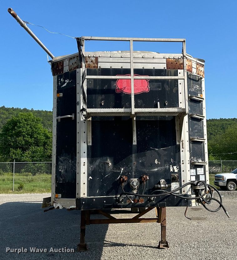 image for item DI0418 1993 Wilkins walking floor trailer