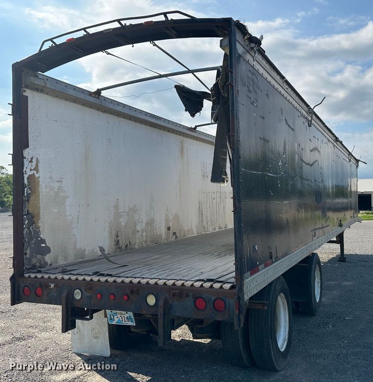 image for item DI0418 1993 Wilkins walking floor trailer