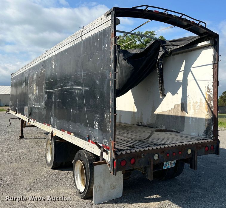 image for item DI0418 1993 Wilkins walking floor trailer