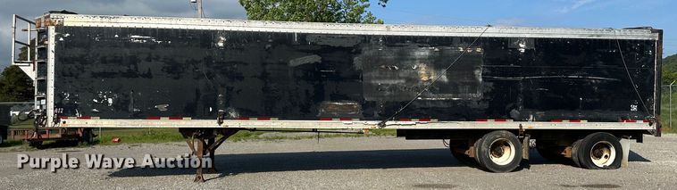 image for item DI0418 1993 Wilkins walking floor trailer