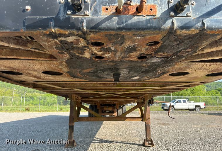 image for item DI0418 1993 Wilkins walking floor trailer