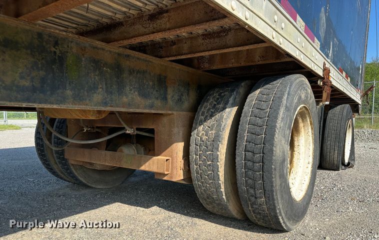 image for item DI0418 1993 Wilkins walking floor trailer