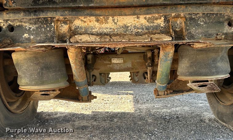 image for item DI0418 1993 Wilkins walking floor trailer