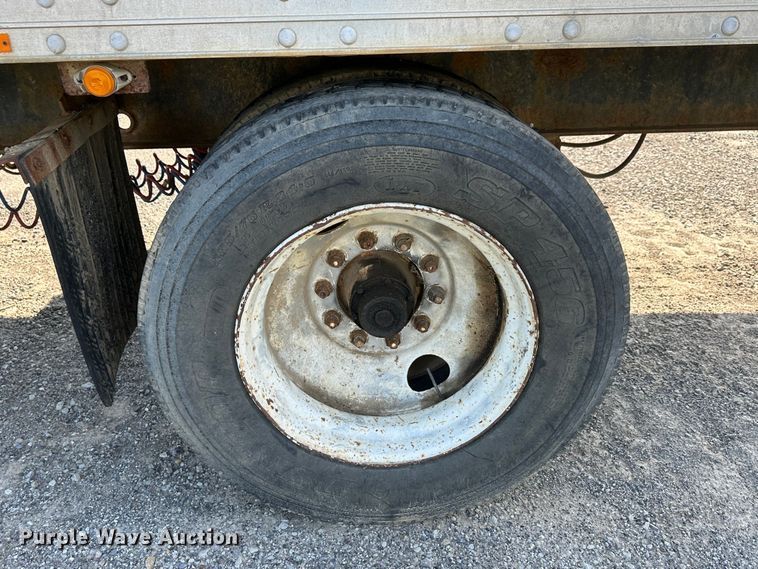 image for item DI0418 1993 Wilkins walking floor trailer