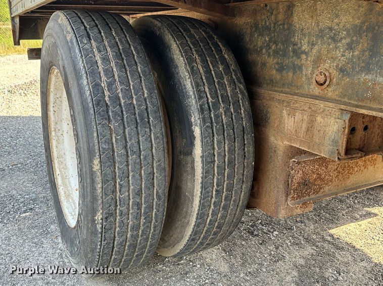 image for item DI0418 1993 Wilkins walking floor trailer