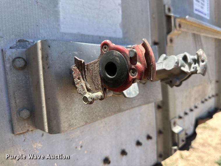 image for item DK6641 1983 Merrit 420-10 grain trailer