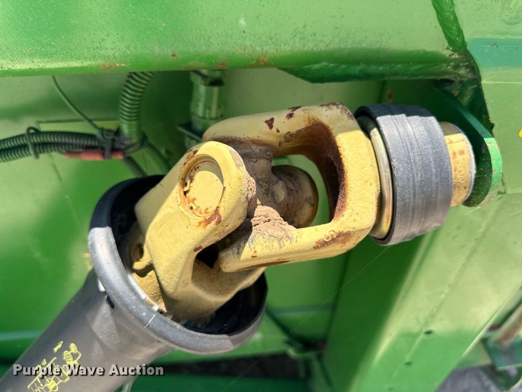image for item DK6660 John Deere 653A all-crop head
