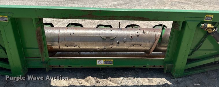 image for item DK6660 John Deere 653A all-crop head