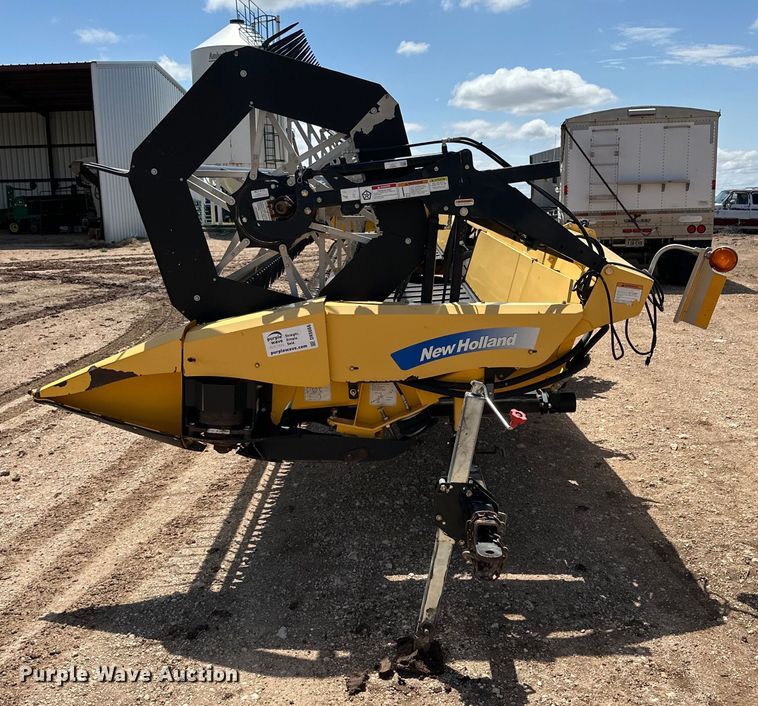 image for item DK6666 New Holland 88C draper head