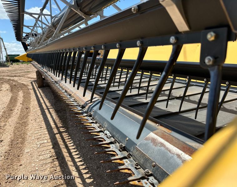 image for item DK6666 New Holland 88C draper head