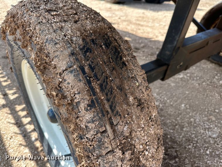 image for item DK6666 New Holland 88C draper head