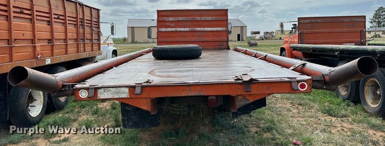 image for item DK6873 1975 Chevrolet C65 flatbed truck