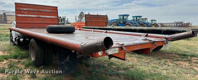 image for item DK6873 1975 Chevrolet C65 flatbed truck