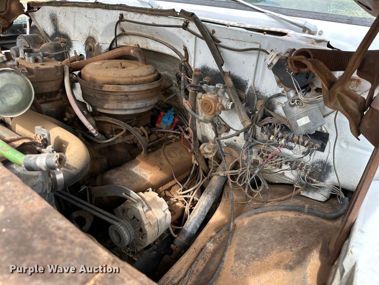 image for item DK6873 1975 Chevrolet C65 flatbed truck