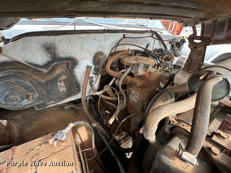 image for item DK6873 1975 Chevrolet C65 flatbed truck