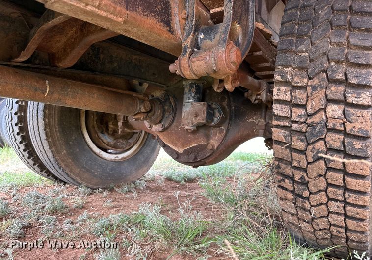 image for item DK6873 1975 Chevrolet C65 flatbed truck