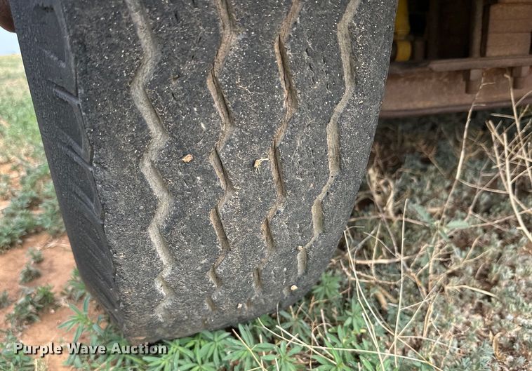 image for item DK6873 1975 Chevrolet C65 flatbed truck