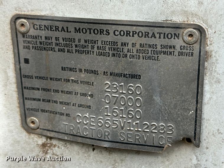 image for item DK6873 1975 Chevrolet C65 flatbed truck