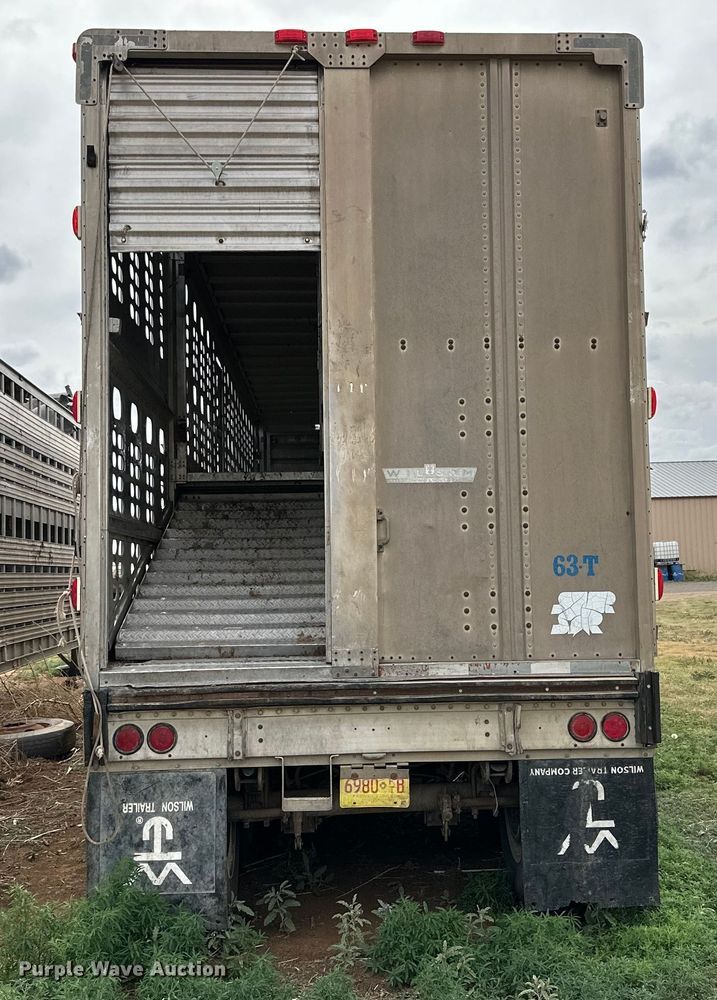 image for item DK6876 1995 Wilson PSDCL=302 livestock trailer