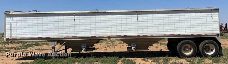 image for item DK6892 1993 Wilson DWH-200 grain trailer