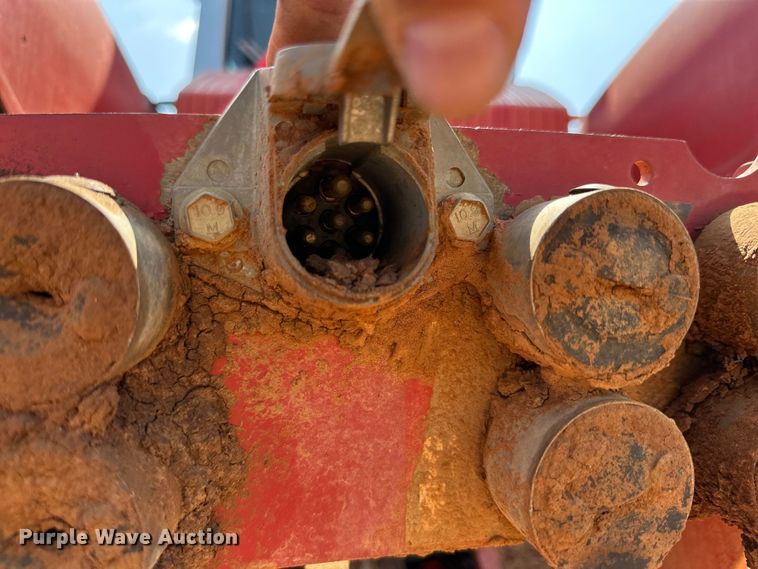 image for item DK6903 2004 Versatile 2425 4WD tractor