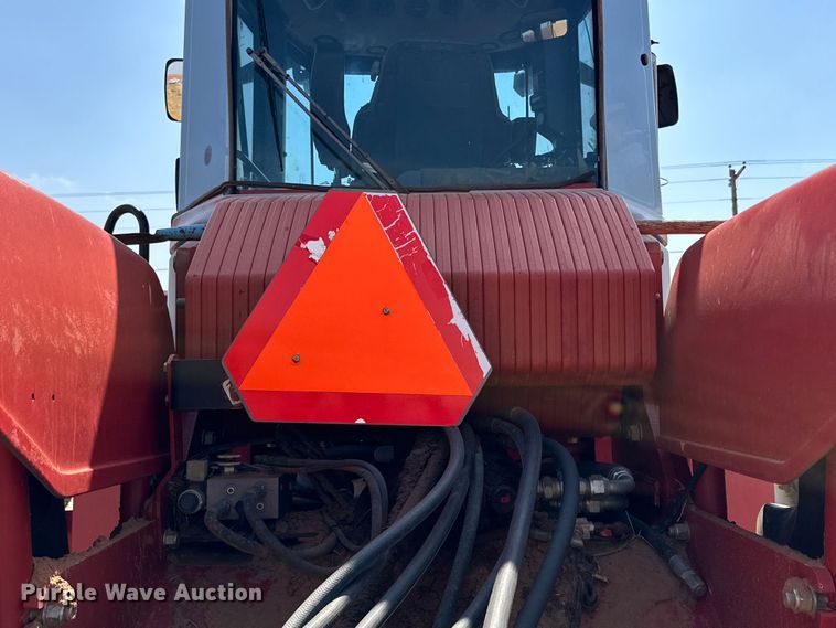 image for item DK6903 2004 Versatile 2425 4WD tractor